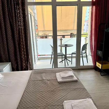Kika Complex 2 Sunny Balcony Apartment Tirana